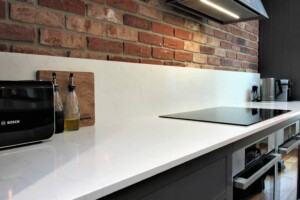 @hurdandkirk-Faber-Wall-Hood-Chloe-in-Old-Brass