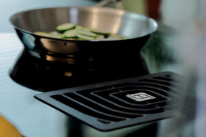 Galileo | Venting Hob | Faber | Close Up