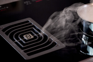 Galileo | Venting Hob | Faber | Close Up